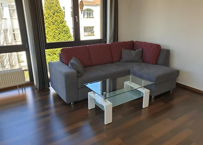 Modernes Stadtfeld Ost Panoramafenster *