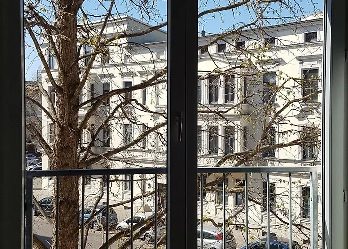 Modernes Stadtfeld Ost Panoramafenster アパート